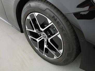 Mercedes Classe E 200 — photo 22