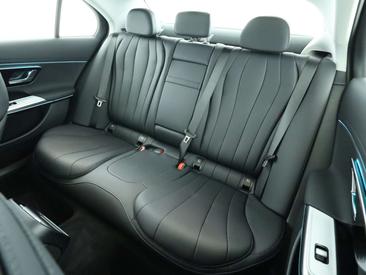 Mercedes Classe E 200 — photo 18