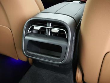 Mercedes Classe E 200 — photo 24