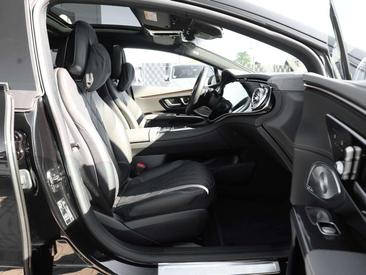 Mercedes EQS 580 Premium Plus — photo 4