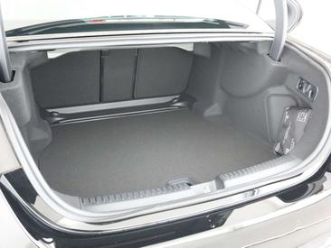 Mercedes Classe E 200 — photo 22