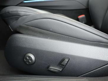 Mercedes Classe E 200 — photo 24