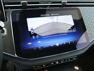 Mercedes Classe E 200 — photo 25