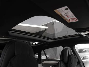 Mercedes EQS 580 Premium Plus — photo 12
