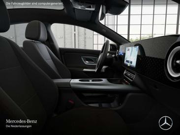 Mercedes CLA 250 Night Edition — photo 11