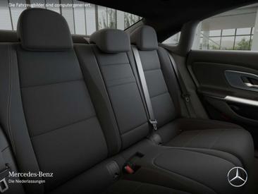 Mercedes CLA 250 Night Edition — photo 12