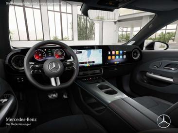 Mercedes CLA 220 AMG Line — photo 8