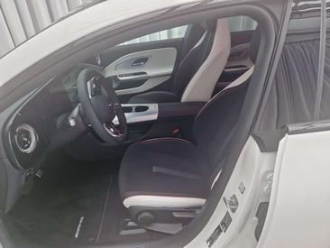 Mercedes CLA 250 — photo 13