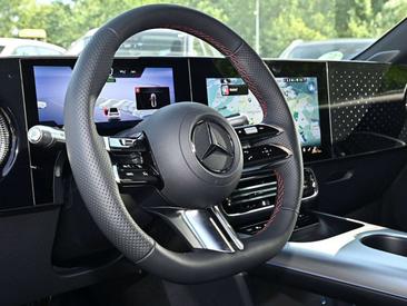 Mercedes CLA 180 AMG Line — photo 25