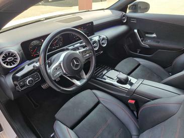 Mercedes CLA 200 Premium Plus — photo 16