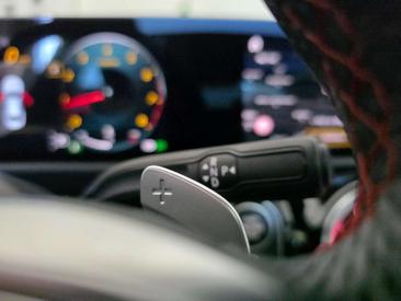 Mercedes CLA 200 Premium Plus — photo 32