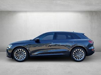 Audi Q8 E-tron Advanced 50 E-tron Quattro