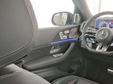 Mercedes GLS 63 AMG 63 — photo 9