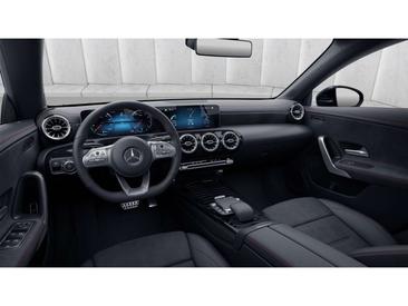 Mercedes CLA 200 — photo 7