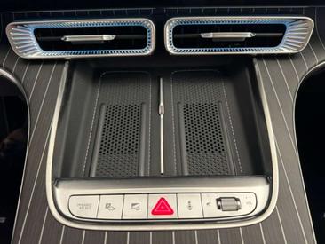 Mercedes GLC 400 AMG Line — photo 20