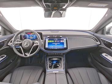 Mercedes Classe E 300 — photo 6