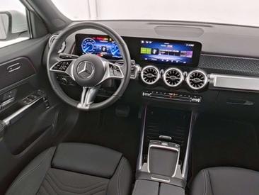 Mercedes EQB 250 — photo 6