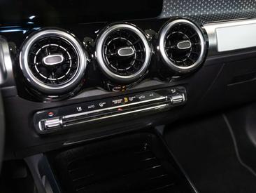 Mercedes GLB 250 Progressive — photo 14