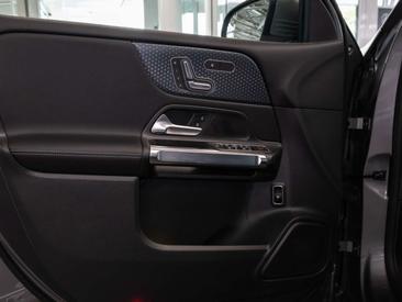 Mercedes GLB 250 Progressive — photo 17