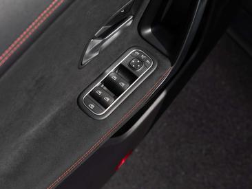 Mercedes CLA 250 AMG LINE — photo 16
