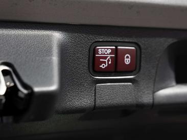 Mercedes CLA 250 AMG LINE — photo 18