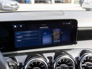 Mercedes CLA 180 — photo 15