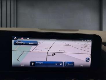 Mercedes GLA 200 — photo 11