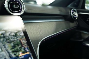 Mercedes Classe C 300 AMG Line — photo 27