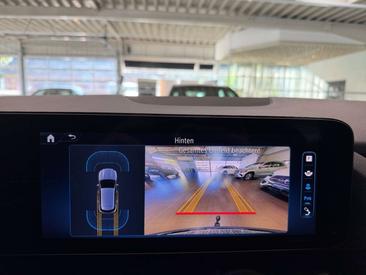Mercedes GLA 200 — photo 15