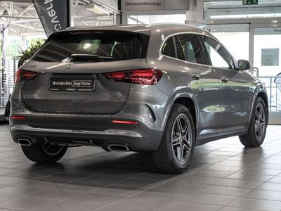 Mercedes GLA 200