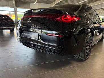 Mercedes CLA 250 Night Edition — photo 9