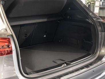 Mercedes GLA 200 — photo 8