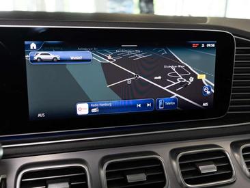 Mercedes GLE 400 AMG Line — photo 15