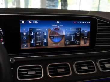 Mercedes GLE 350 — photo 16