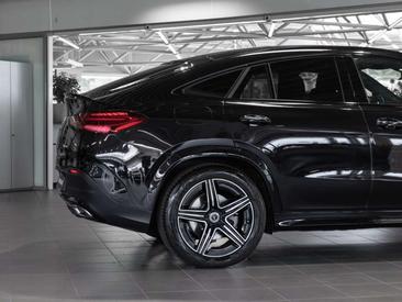 Mercedes GLE 350 — photo 20