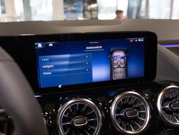 Mercedes GLA 200 Night Edition — photo 19