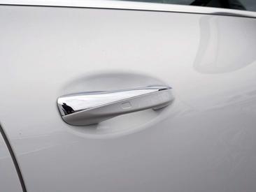 Mercedes CLA 220 AMG Line — photo 7
