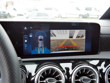 Mercedes CLA 220 AMG Line — photo 15