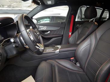 Mercedes GLC Coupé 220 Night Edition — photo 16