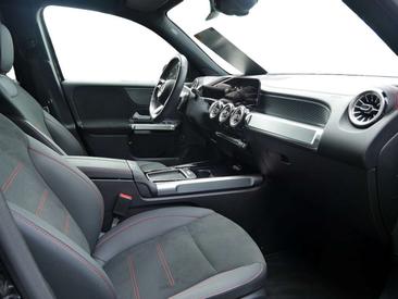 Mercedes EQB 250+ AMG Line — photo 4