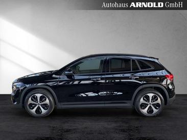 Mercedes GLA 200 — photo 2