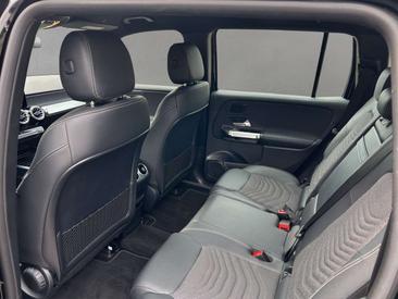 Mercedes EQB 250 — photo 7