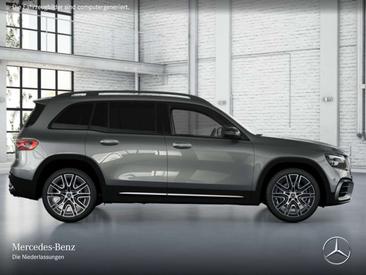 Mercedes GLB 200 Night Edition — photo 18