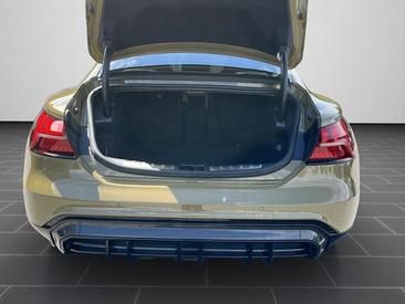 Audi RS E-tron GT E-tron Quattro — photo 14