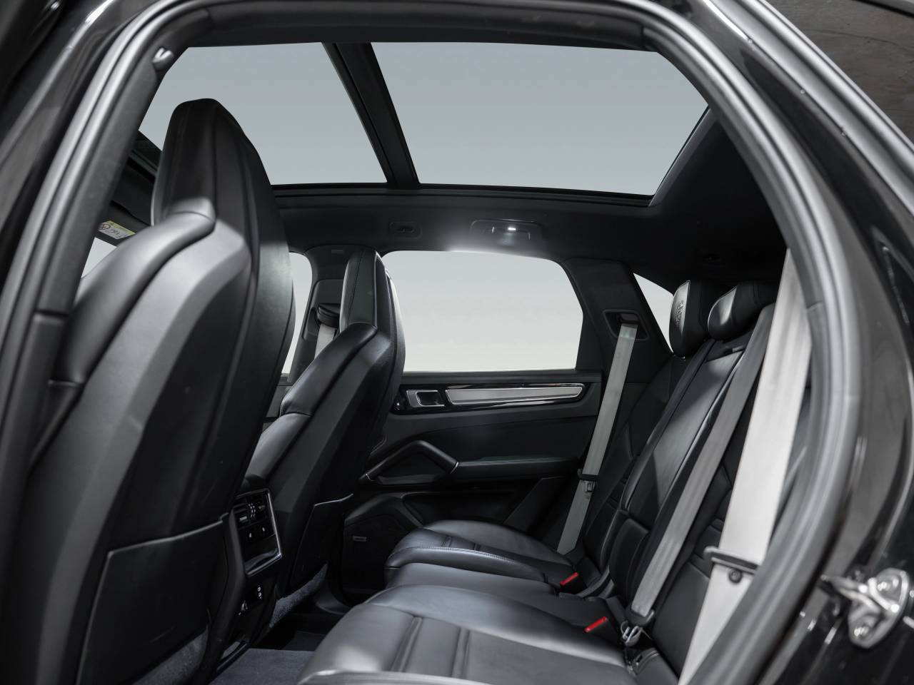 Porsche Cayenne III E-Hybrid Platinum Edition - 2023 - Joinsteer - #18