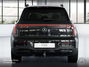 Mercedes GLB 200 NIGHT — photo 6