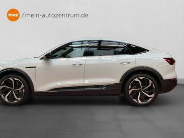 Audi Q8 Sportback E-tron Advanced 50 E-tron Quattro — photo 3