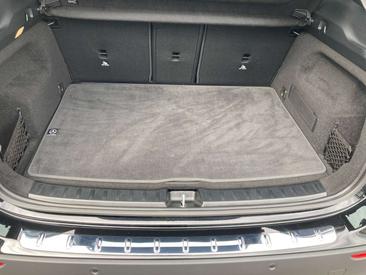 Mercedes GLA 180 — photo 6