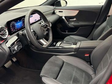 Mercedes CLA 200 Night Edition — photo 12