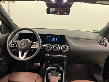 Mercedes GLA 220 — photo 2